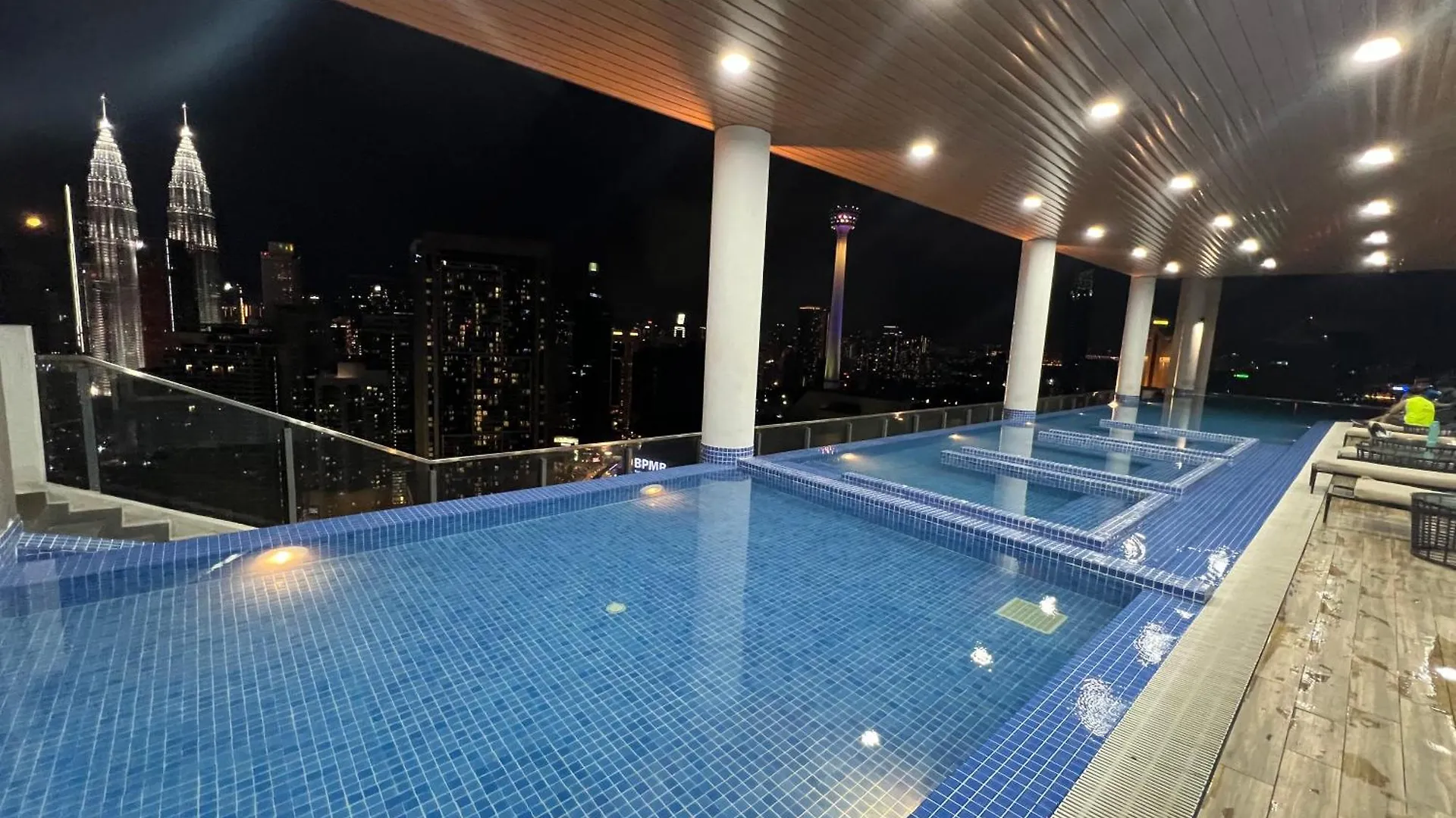 The Colony By Stay Suites Klcc Куала-Лумпур