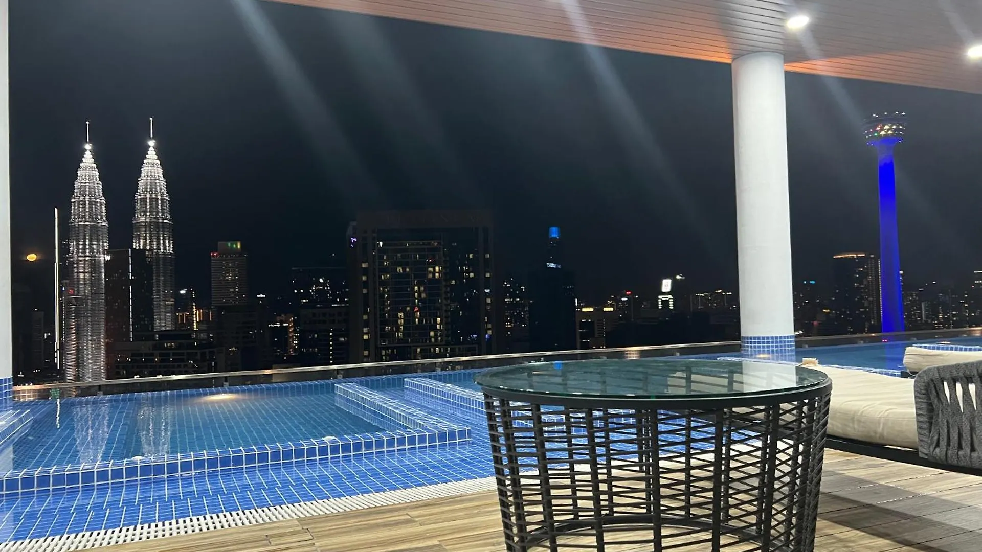 The Colony By Stay Suites Klcc Куала-Лумпур